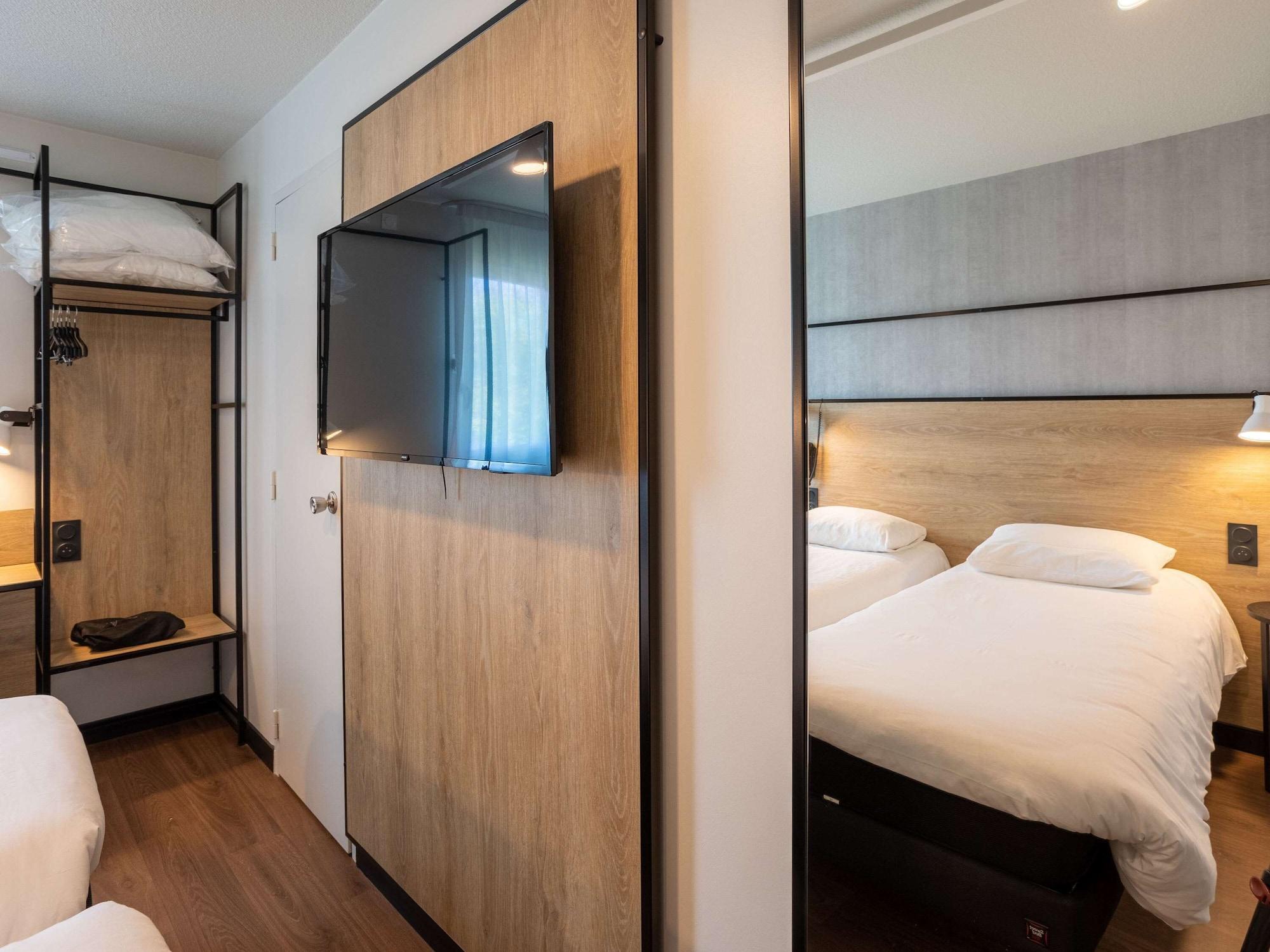 Ibis Saint-Lo Hotel Luaran gambar